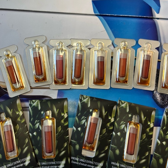 Amore Pacific Vintage Single Extract Essence 13 mL Travel Size NIB - Picture 2 of 7